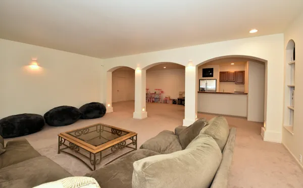 $769,900 | N6393 Tradewinds Circle, Beaver Dam, WI 53916
