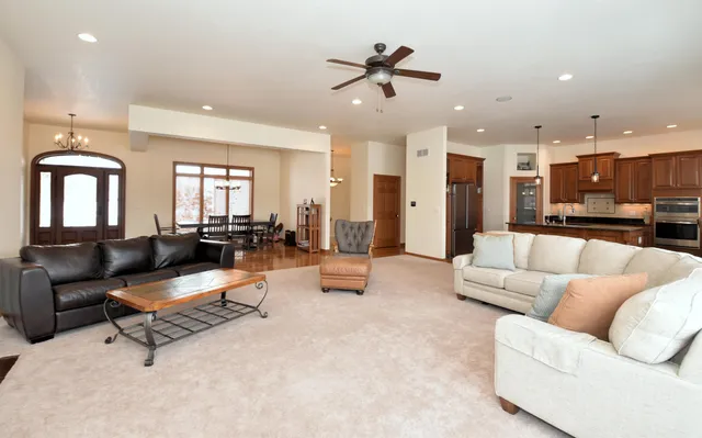 $799,900 | N6393 Tradewinds Circle, Beaver Dam, WI 53916