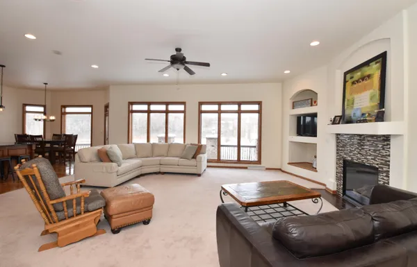 $769,900 | N6393 Tradewinds Circle, Beaver Dam, WI 53916