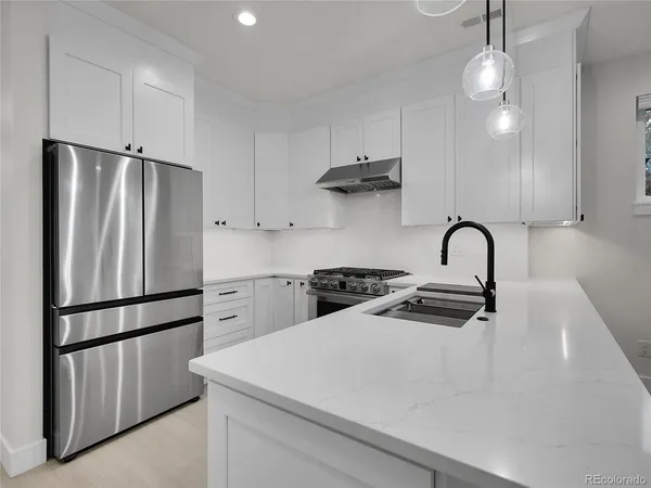 $5,500 | 4640 West 39th Avenue, Denver, CO 80212