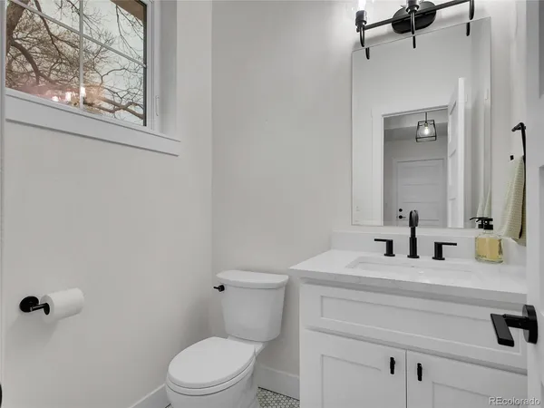 $5,500 | 4640 West 39th Avenue, Denver, CO 80212