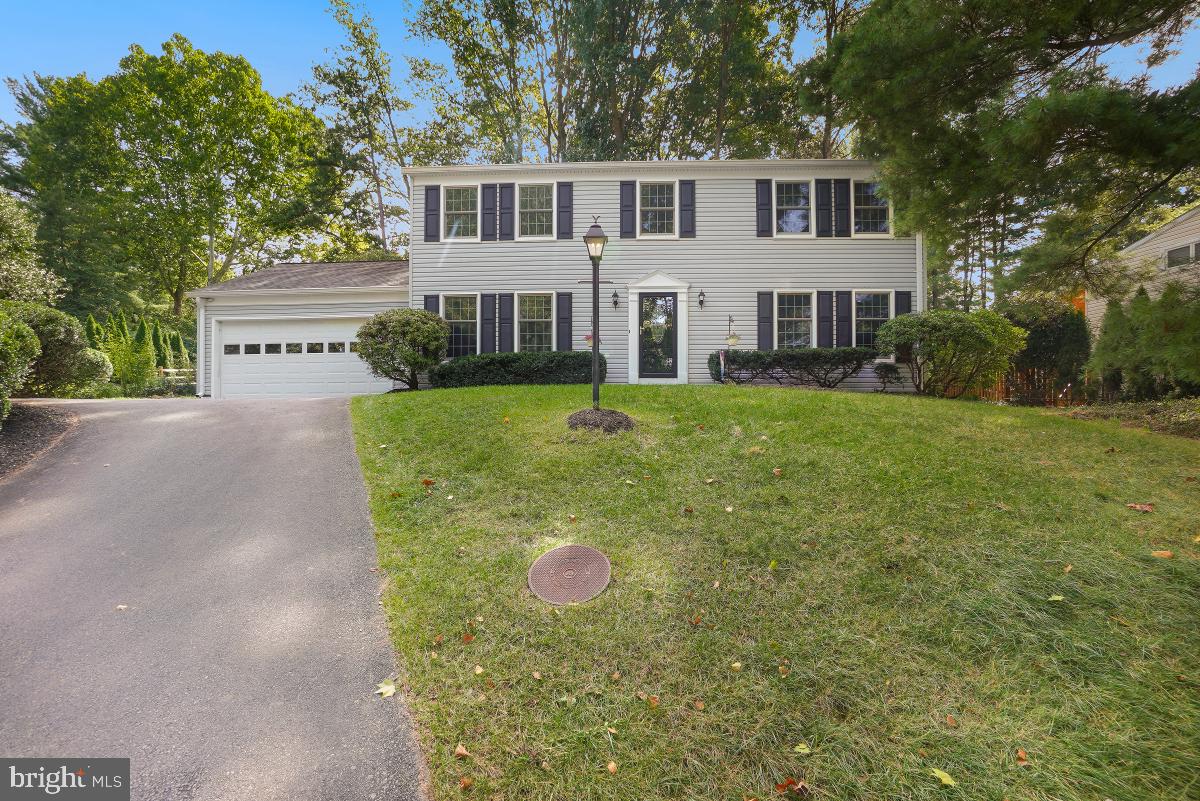 10927 Howland Drive Reston, VA 20191 - Photo 2 of 52 Gallery Image 2