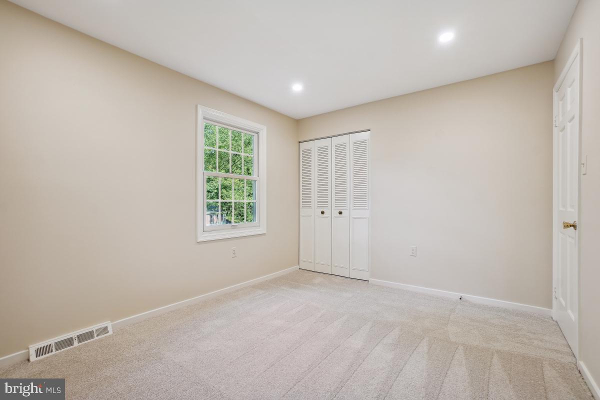 10927 Howland Drive Reston, VA 20191 - Photo 32 of 52 Gallery Image 32