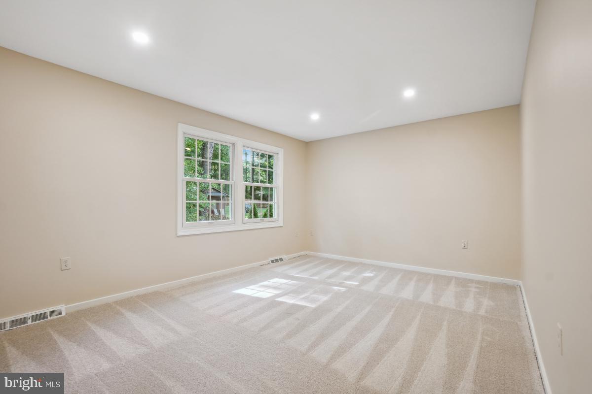 10927 Howland Drive Reston, VA 20191 - Photo 35 of 52 Gallery Image 35