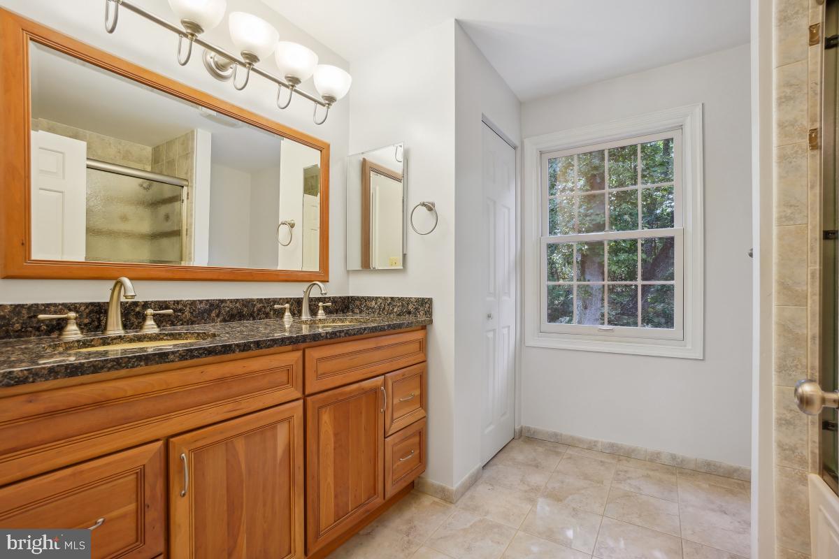 10927 Howland Drive Reston, VA 20191 - Photo 37 of 52 Gallery Image 37