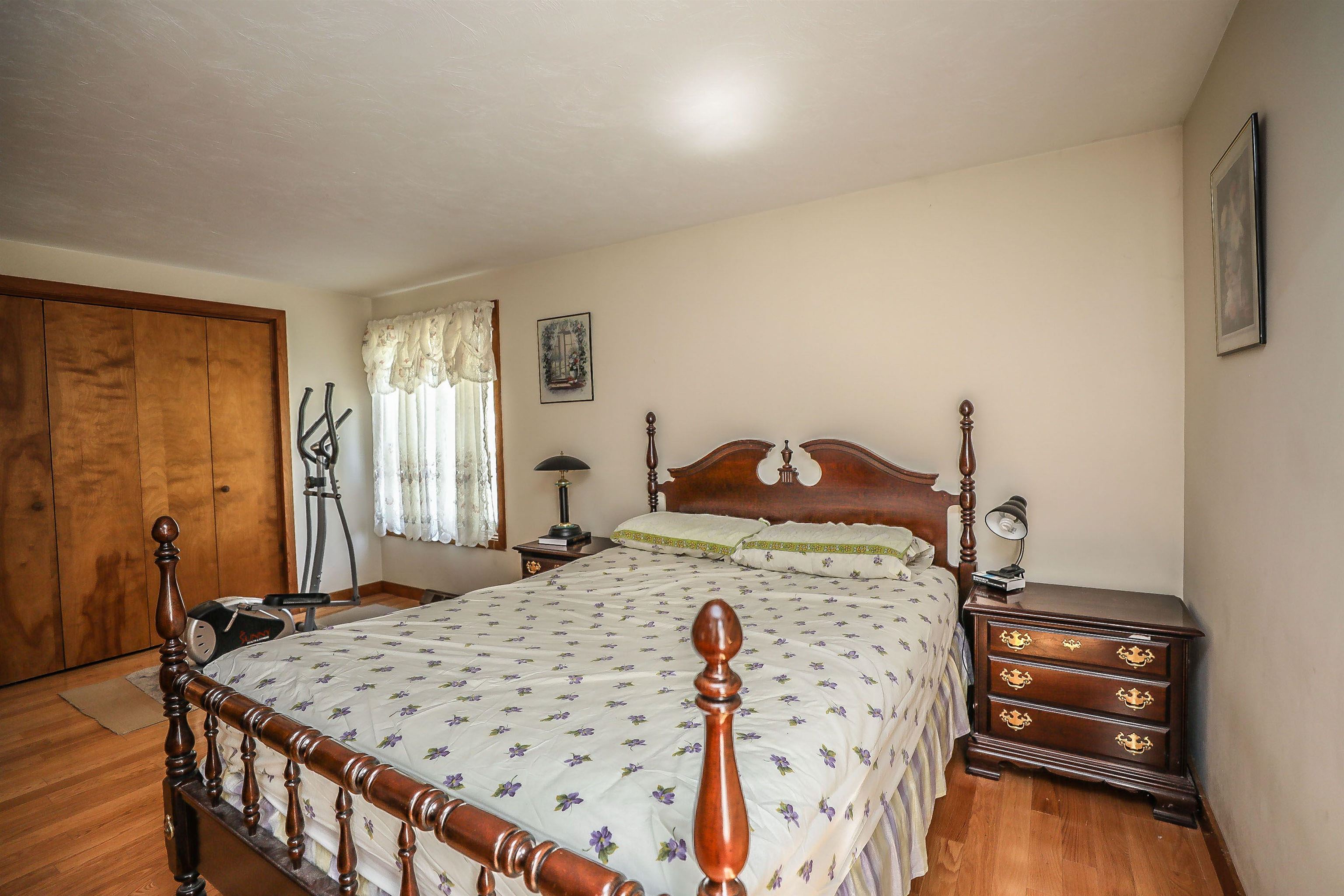 2 Springvale Drive Hollis, NH 03049 - Photo 11 of 38