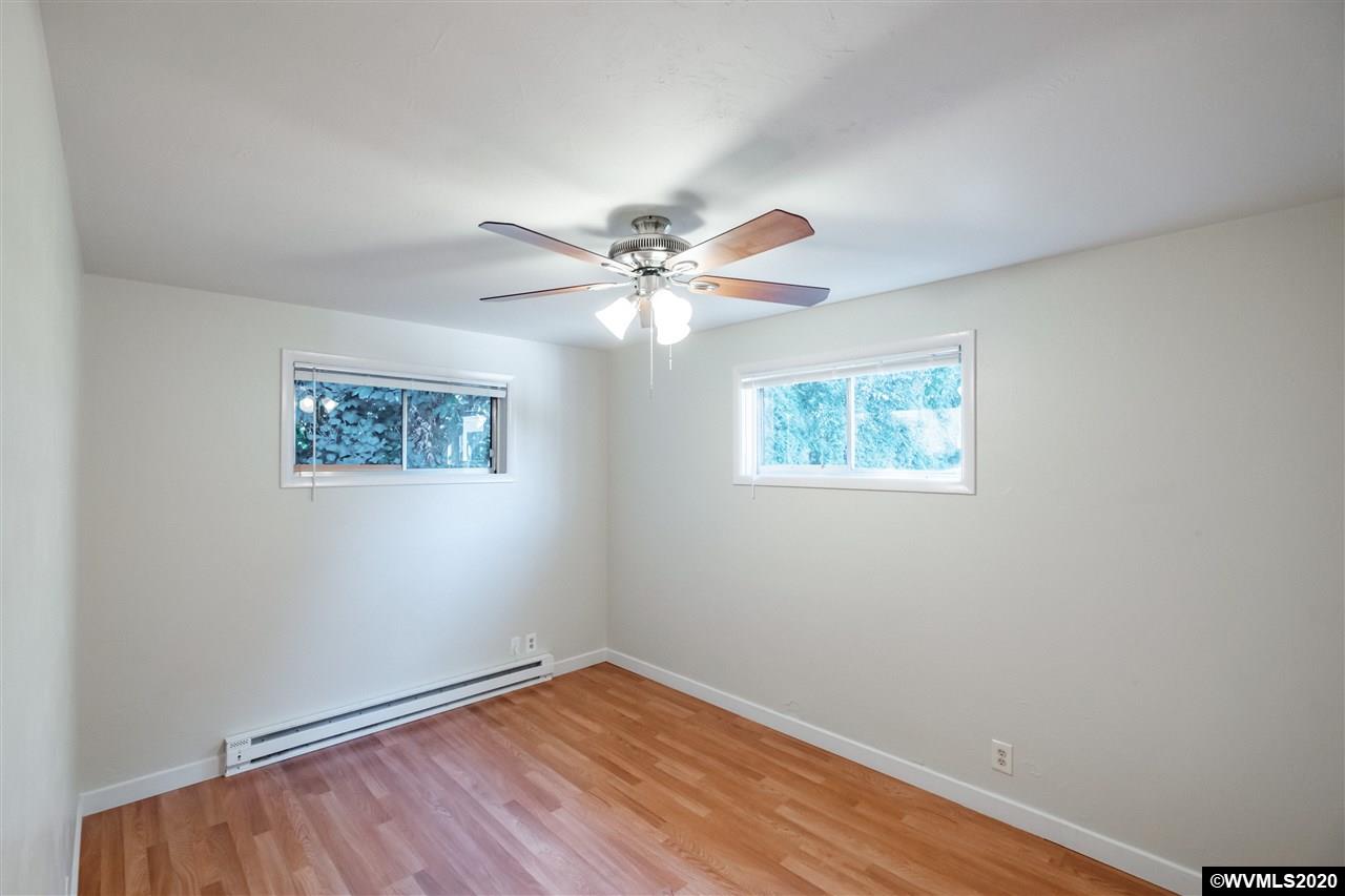 3219 Pringle Road Southeast Salem, OR 97302 - Photo 13 of 24
