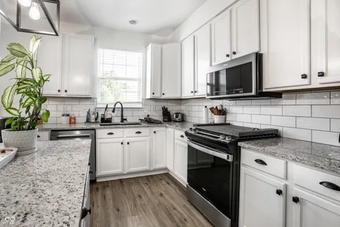 $356,890 | 8550 Fenton Tower Drive, Indianapolis, IN 46259