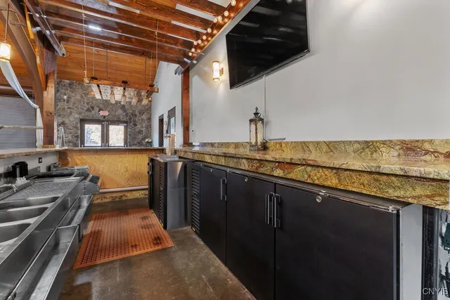 $1,200,000 | 52 Nestle Drive, Volney, NY 13069