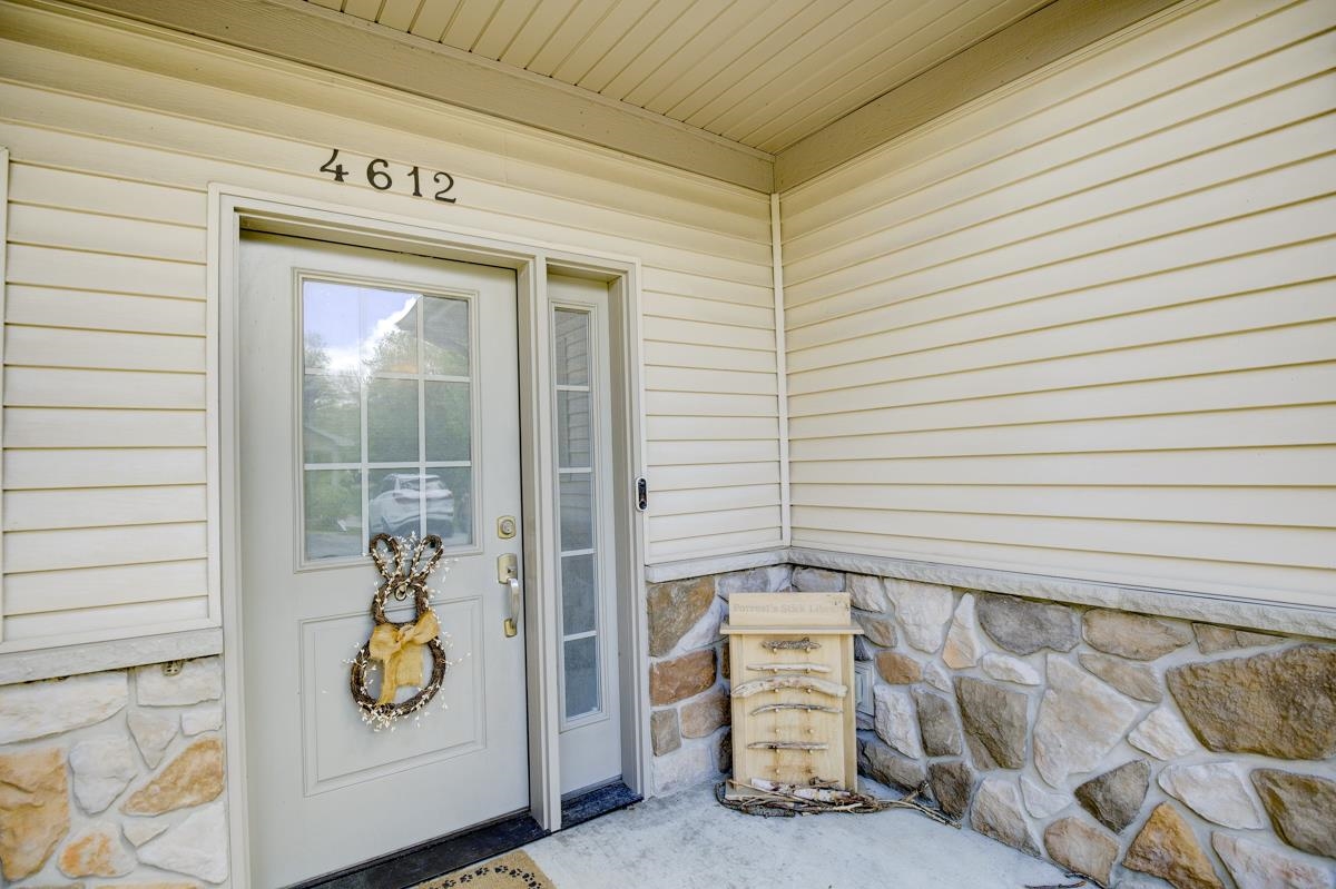 4612 Burma Road McFarland, WI 53558 - Photo 6 of 35