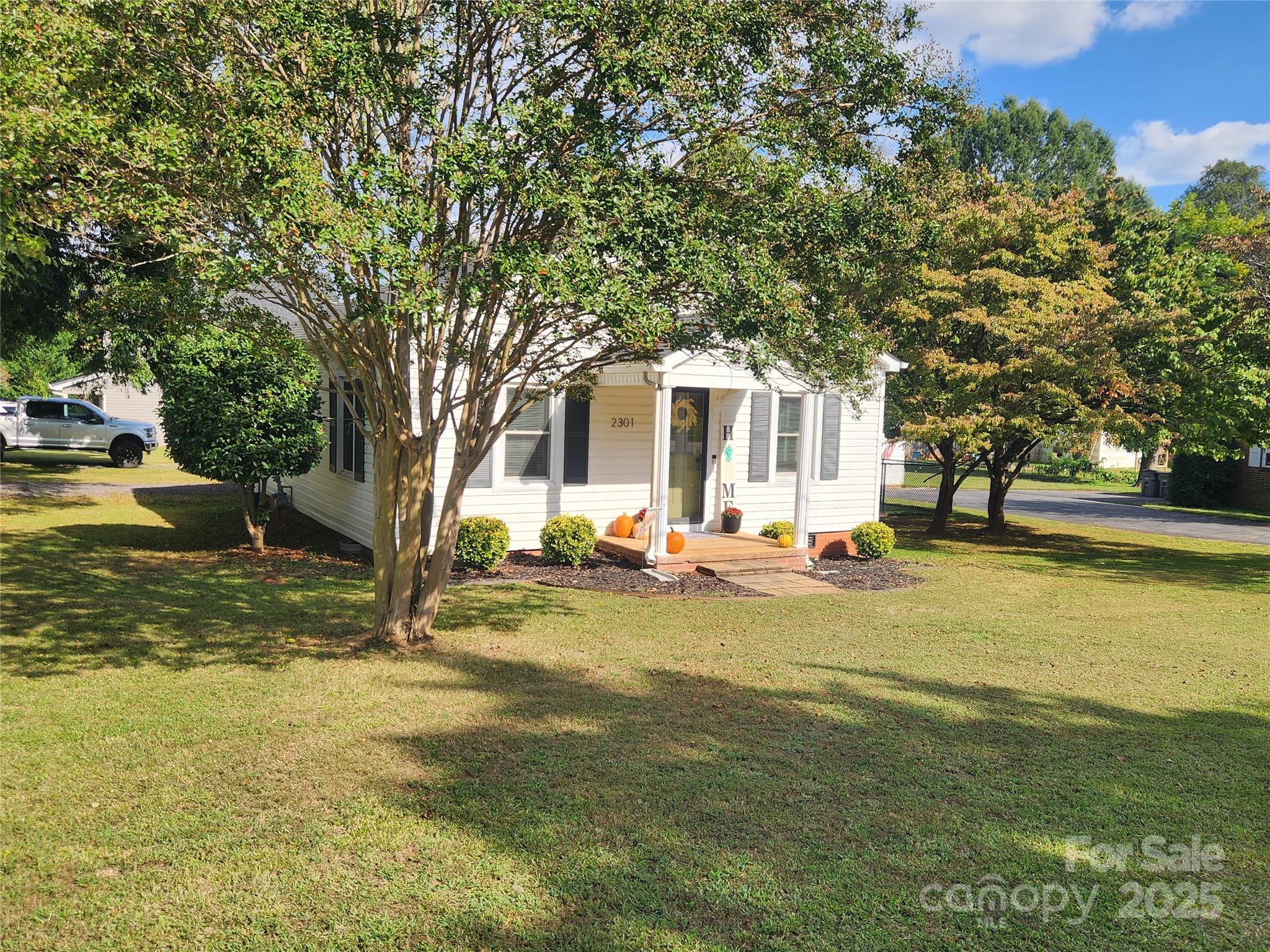 2301 South Ridge Avenue Kannapolis, NC 28083 - Photo 1 of 27 Gallery Image 1