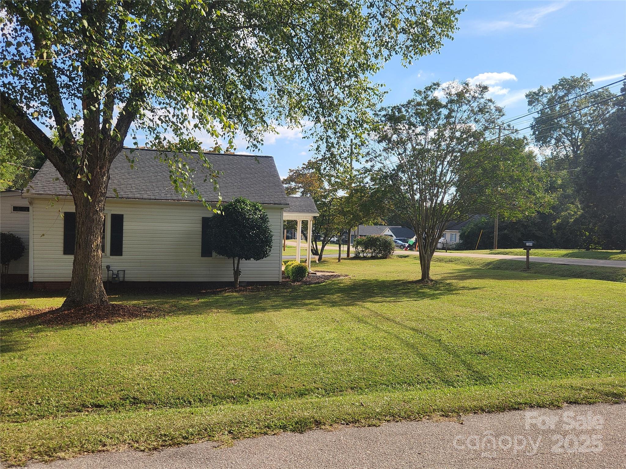 2301 South Ridge Avenue Kannapolis, NC 28083 - Photo 25 of 27 Gallery Image 25