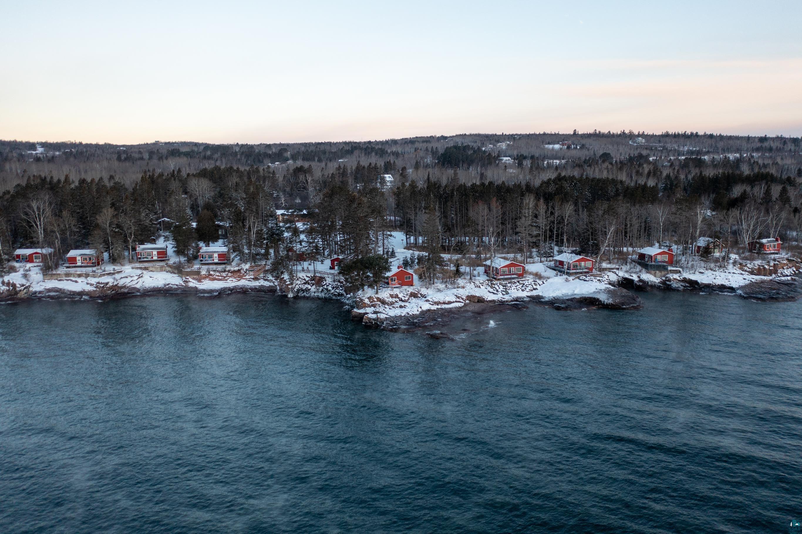 540 Old North Shore Road, Unit 5 Two Harbors, MN 55616 - Photo 13 of 16