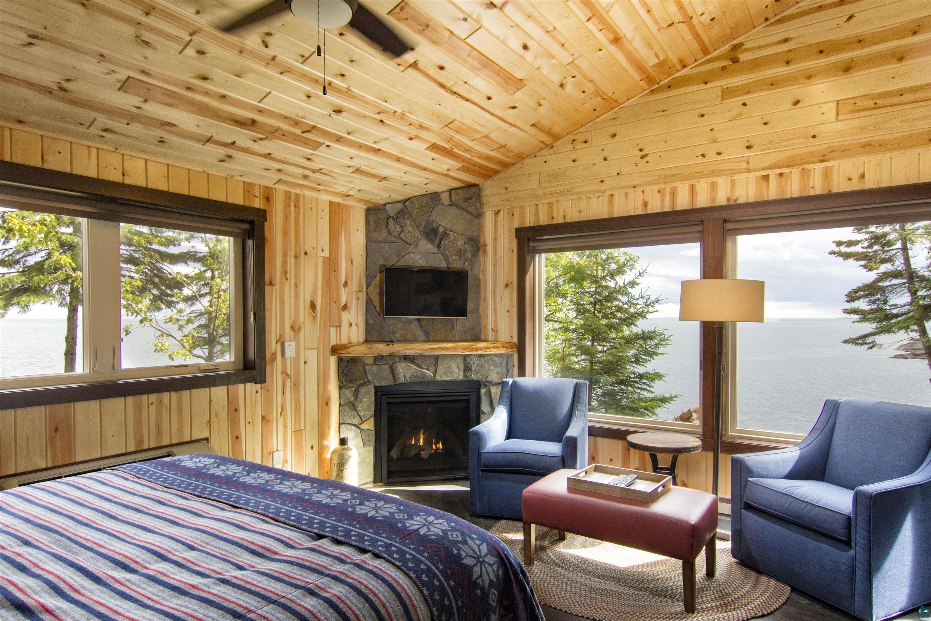 540 Old North Shore Road, Unit 5 Two Harbors, MN 55616 - Photo 8 of 16