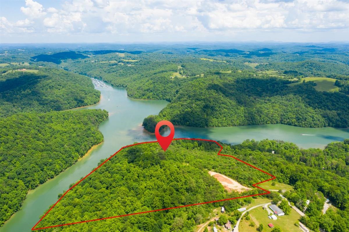 779 Landmark Road Jacksboro, TN 37757 - Photo 2 of 14 5-779-Landmark-Rd-Jacksboro-TN-4