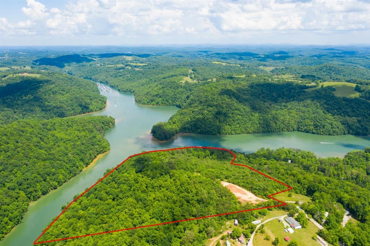 779 Landmark Road Jacksboro, TN 37757 - Photo 8 of 14 6-779-Landmark-Rd-Jacksboro-TN-5