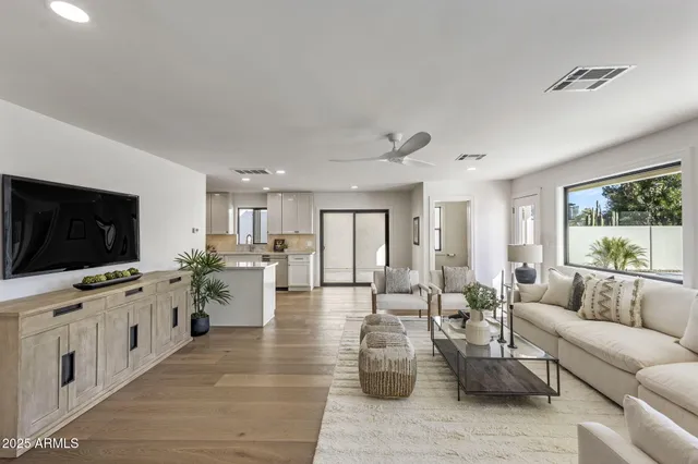 $9,000 | 7339 East Solano Drive, Scottsdale, AZ 85250