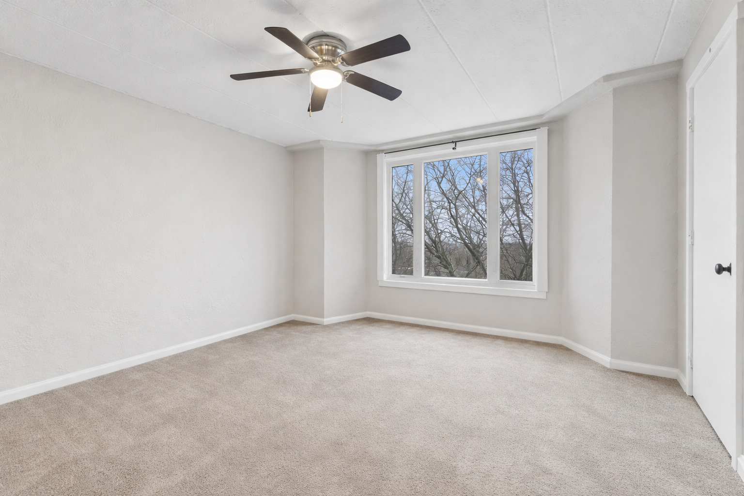 1 Renaissance Place, Unit 717 Palatine, IL 60067 - Photo 13 of 25