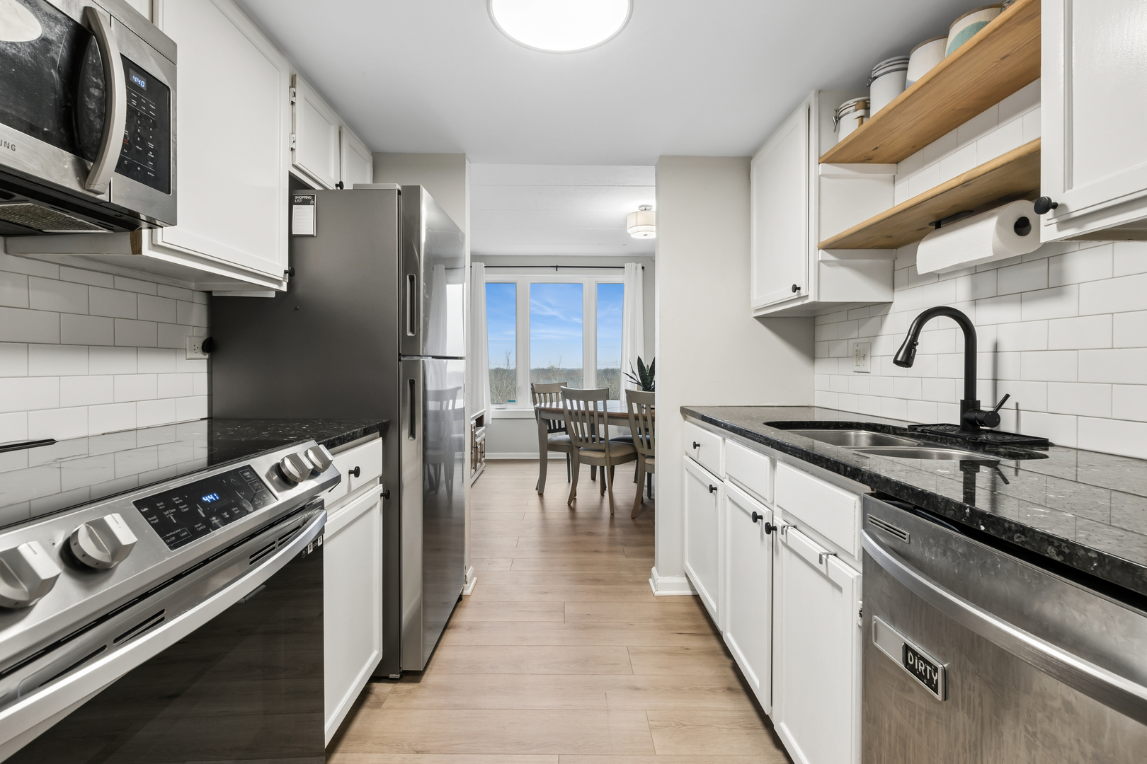 1 Renaissance Place, Unit 717 Palatine, IL 60067 - Photo 20 of 25