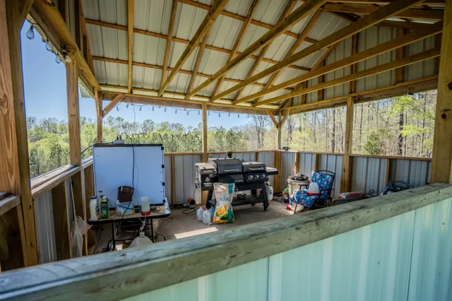 a view of a living room with furniture