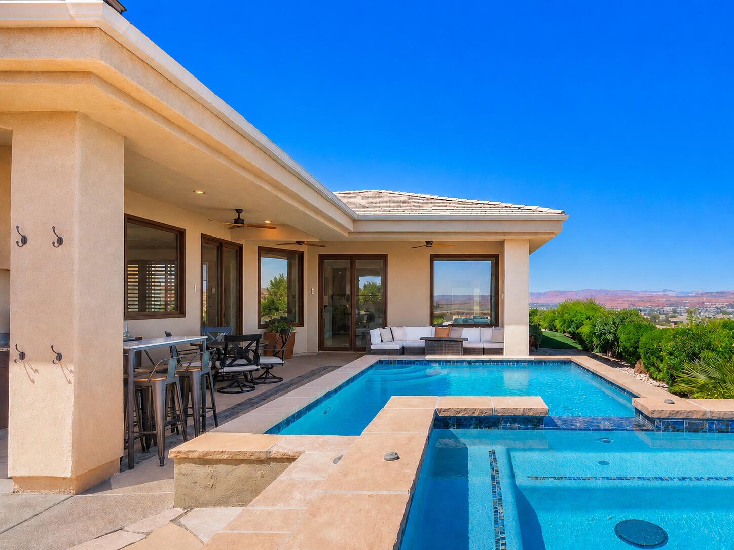 1815 Paragon Drive St. George, UT 84790 - Photo 6 of 48 Backyard pool and spa with new picture w