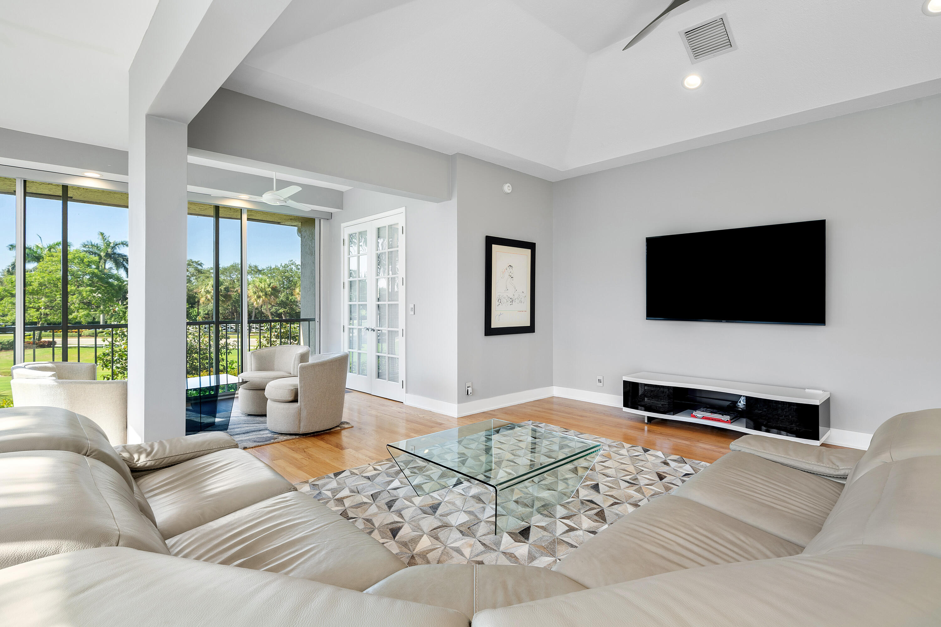 5196 Lake Catalina Drive, Unit B Boca Raton, FL 33496 - Photo 13 of 46 Living Room