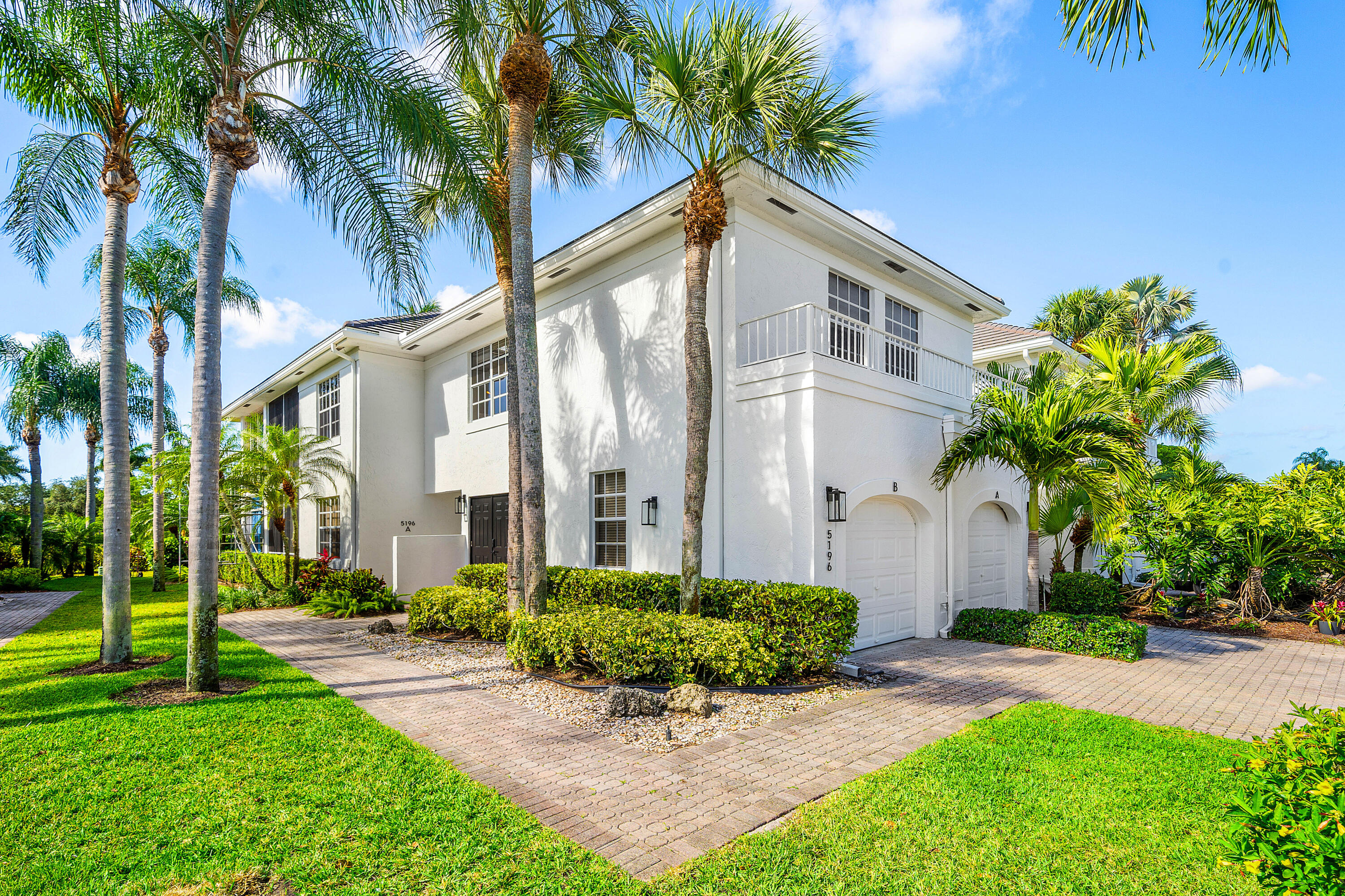 5196 Lake Catalina Drive, Unit B Boca Raton, FL 33496 - Photo 37 of 46 Exterior