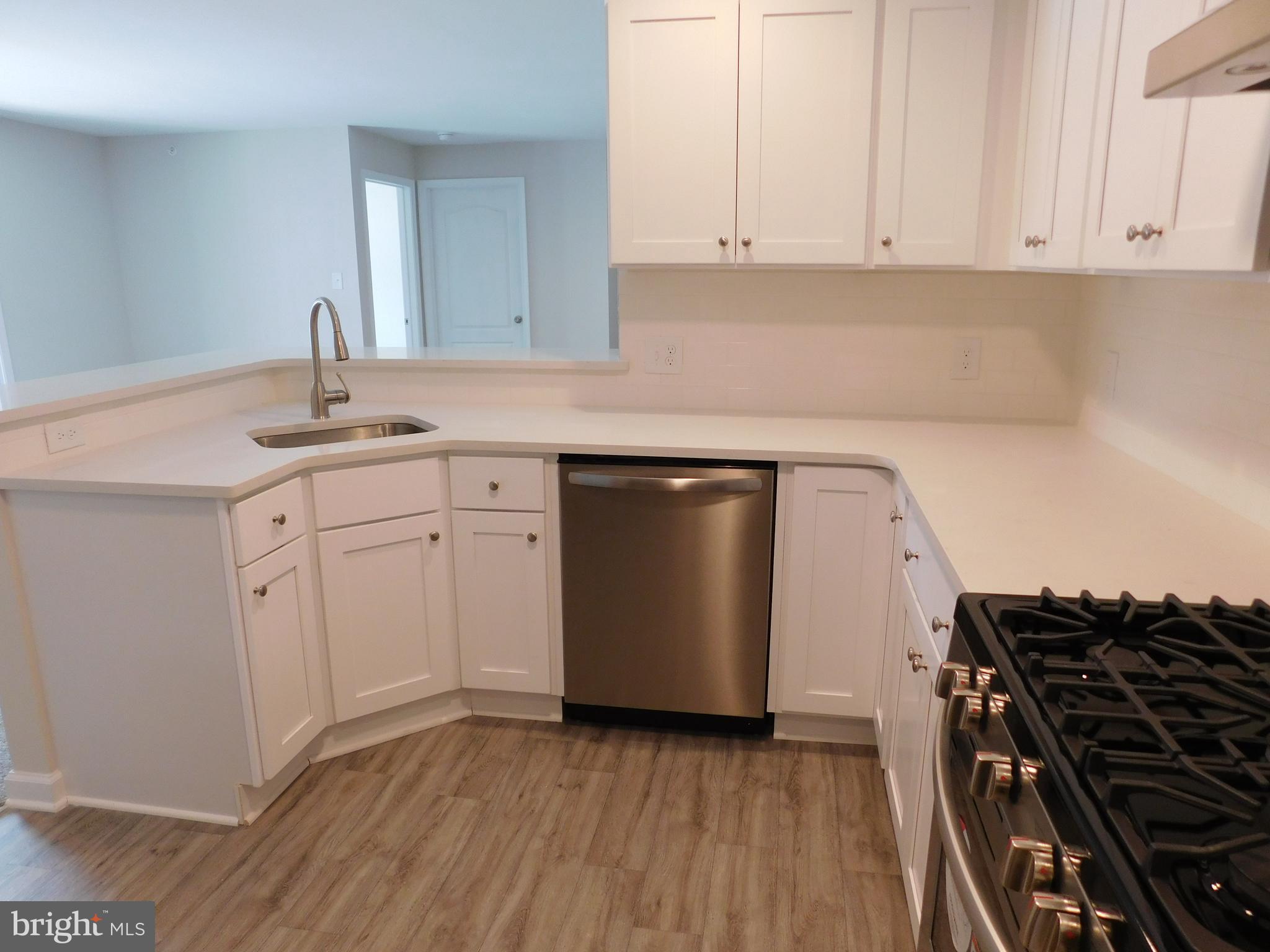 165 Natalie Road Delran, NJ 08075 - Photo 7 of 16 a kitchen with sink and cabinets