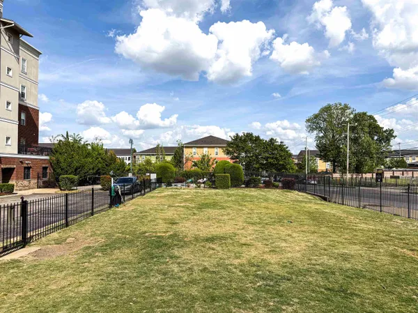 $289,900 | 79 Shoemaker Court, Unit 108, Memphis, TN 38103
