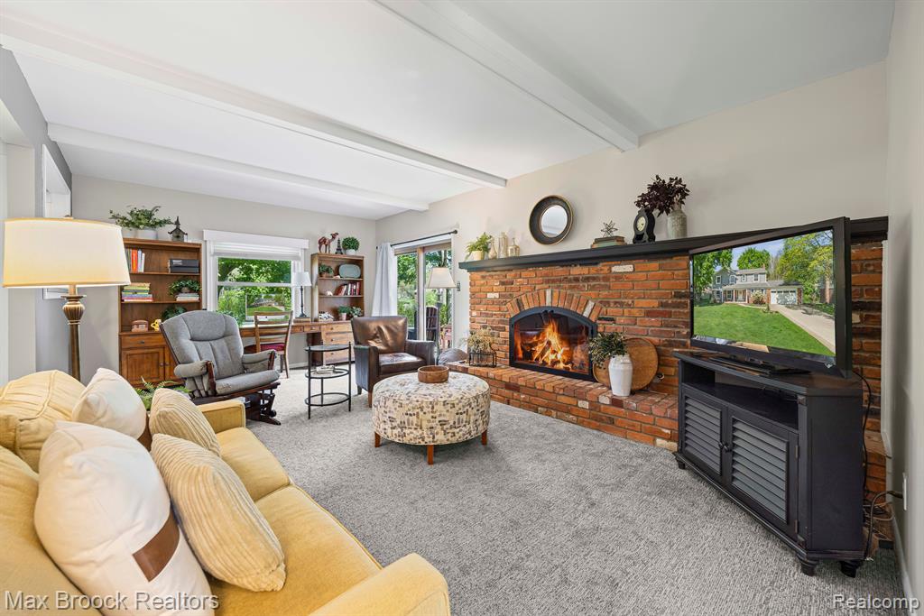 29884 Fox Grove Road Farmington Hills, MI 48334 - Photo 17 of 64