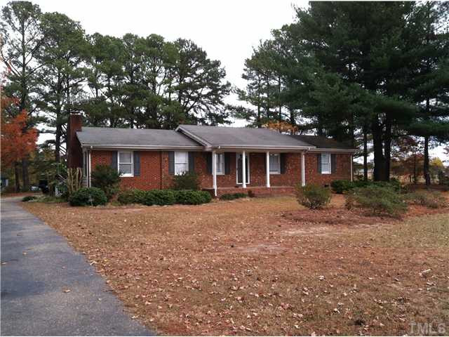 2006 Johnston County Road Benson, NC 27504 - Photo 9 of 25 Photo 9