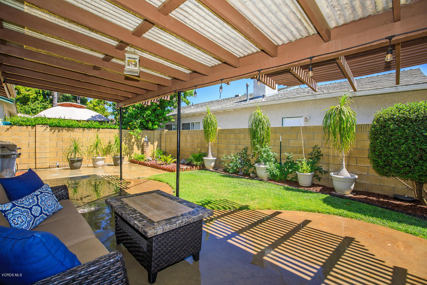 5658 Bloomfield Street Simi Valley, CA 93063 - Photo 23 of 26 5658 Bloomfield St Simi Valley-large-027