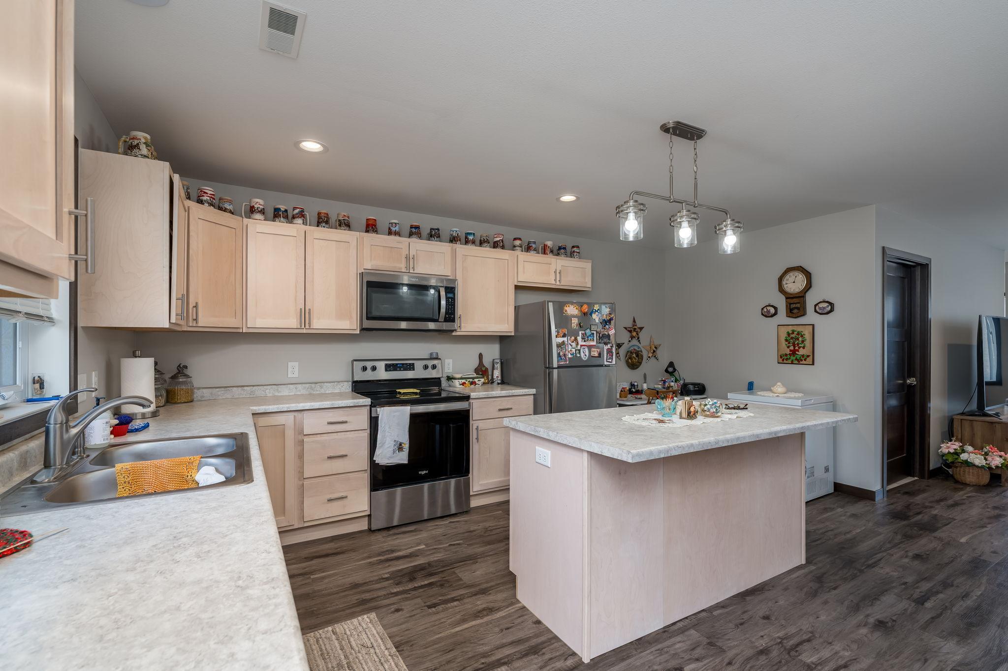 220 Maple Avenue Southwest Elysian, MN 56028 - Photo 12 of 78