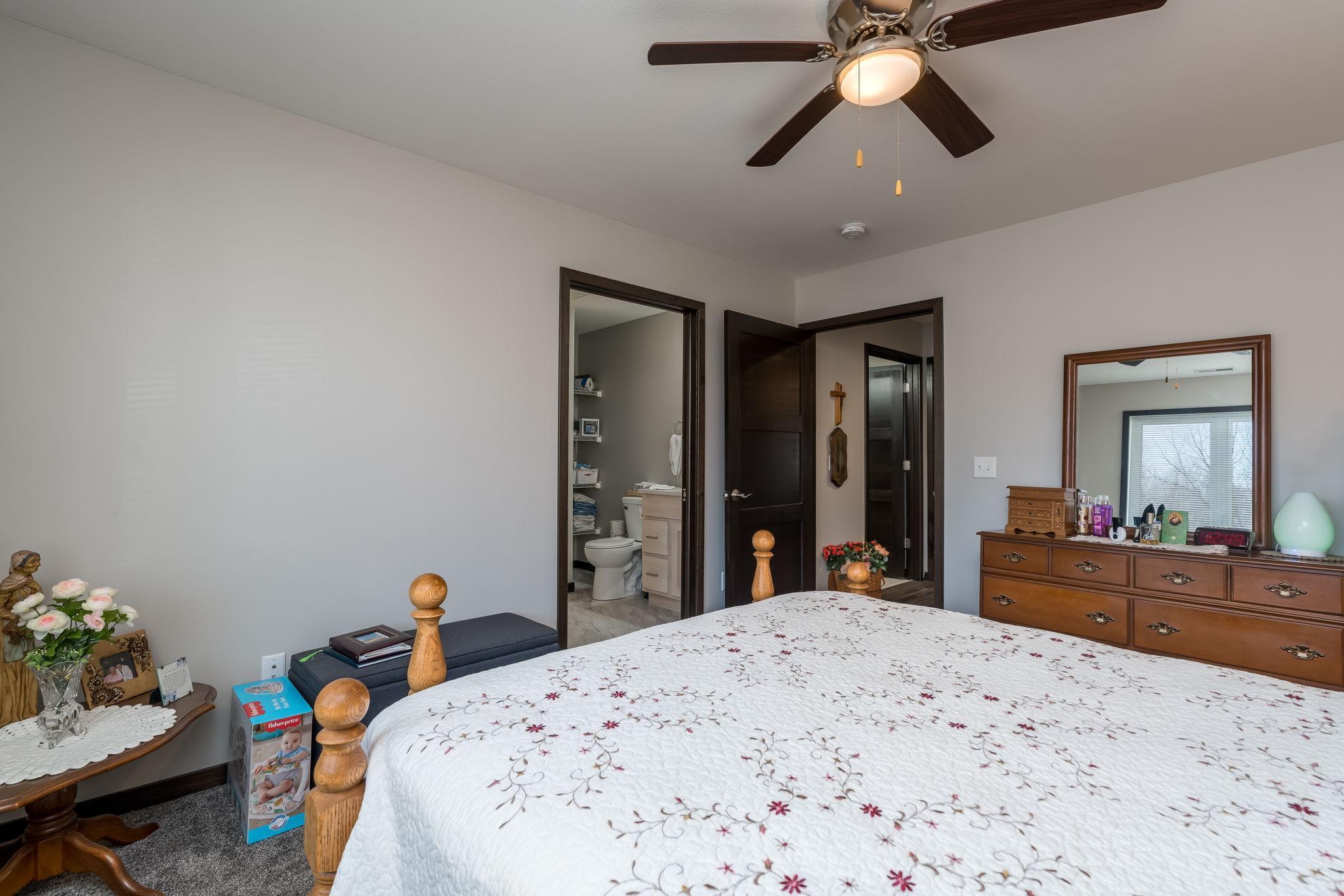 220 Maple Avenue Southwest Elysian, MN 56028 - Photo 16 of 78