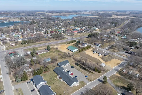 $2,400,000 | 220 Maple Avenue Southwest, Elysian, MN 56028