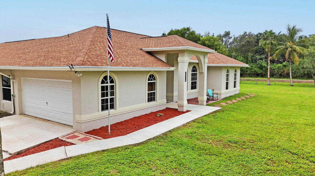 13218 86th Road North West Palm Beach, FL 33412 - Photo 61 of 69 Garage view