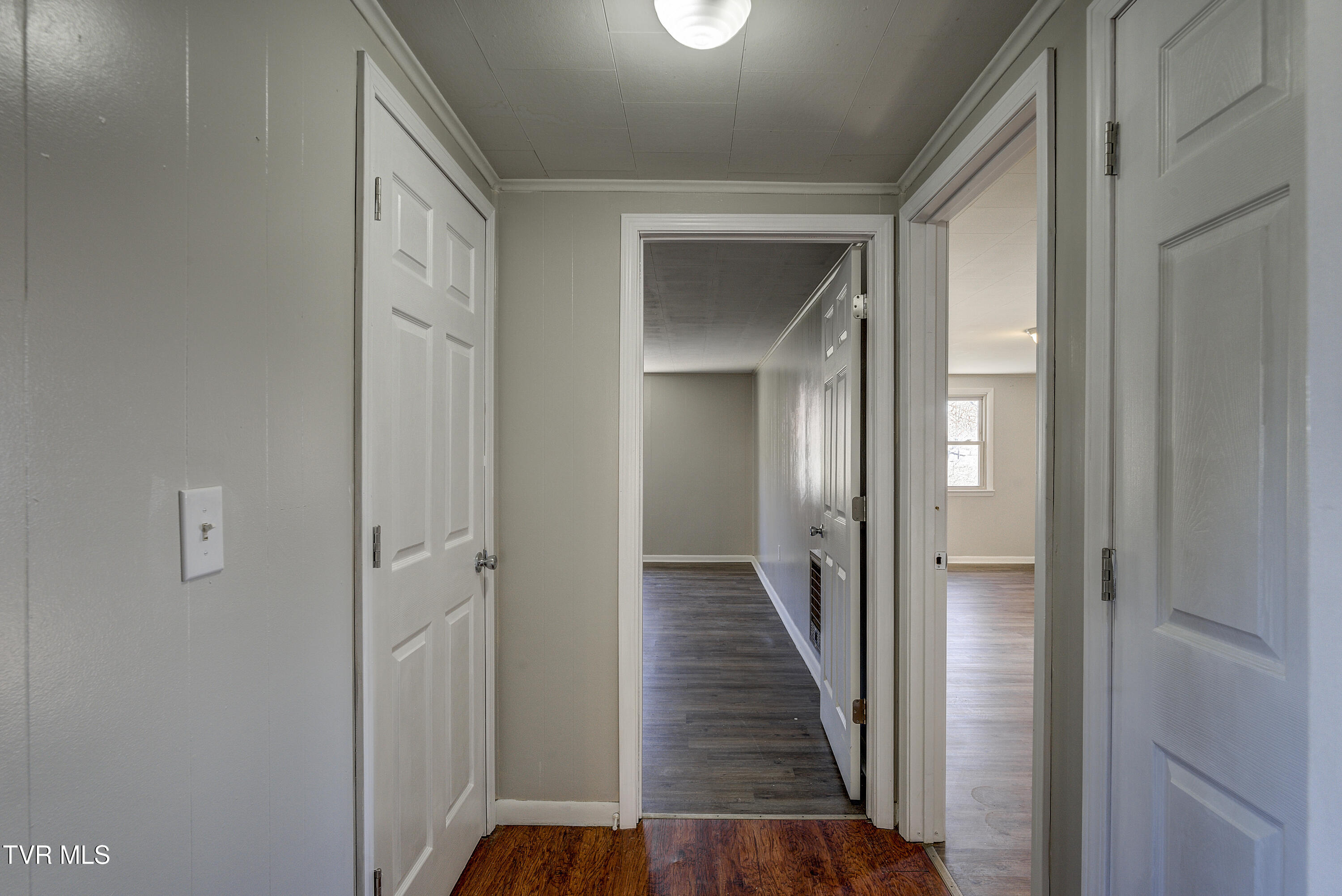1237 Fairview Avenue Kingsport, TN 37660 - Photo 14 of 40 Fairview-11