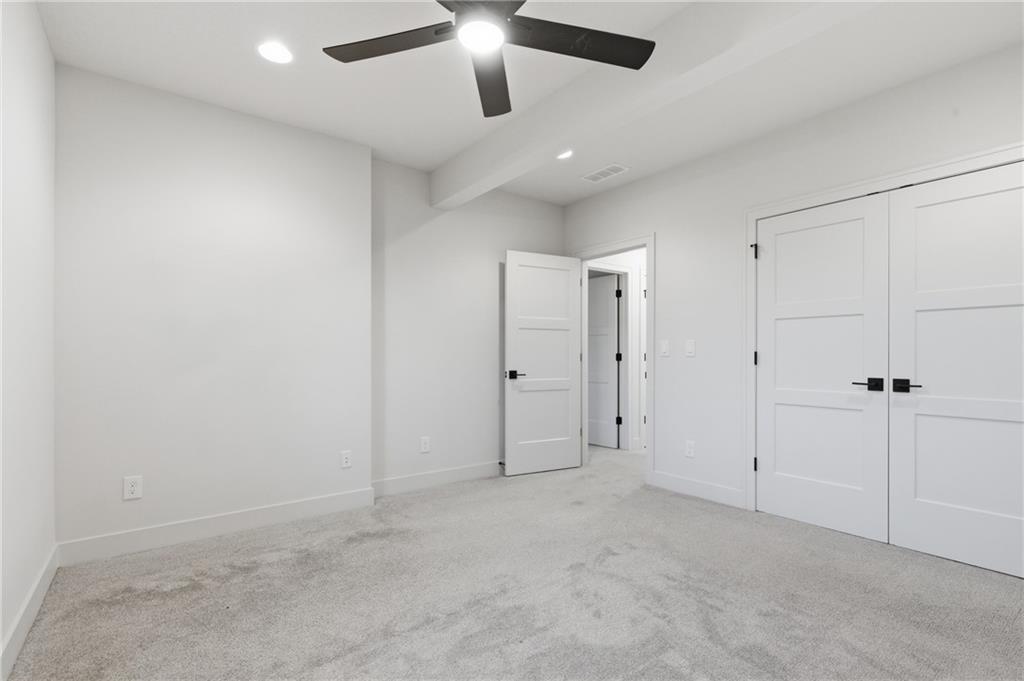 8181 Valley Road Lenexa, KS 66220 - Photo 31 of 44