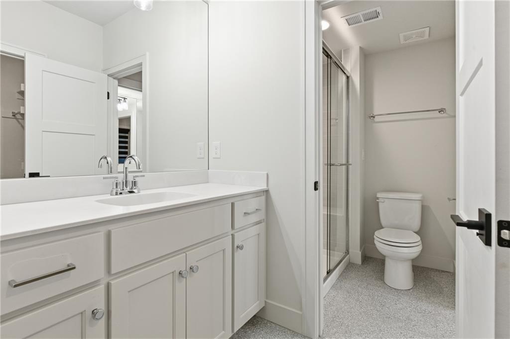 8181 Valley Road Lenexa, KS 66220 - Photo 36 of 44