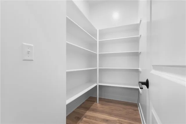 $525,000 | 1516 Southwest Arborpark Terrace, Lee's Summit, MO 64082