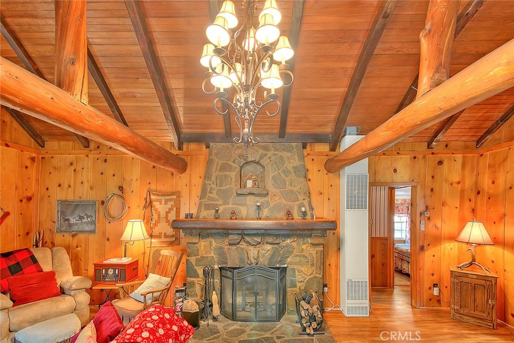 5926 Pine Street Wrightwood, CA 92397 - Photo 7 of 66 a view of entryway with a fireplace