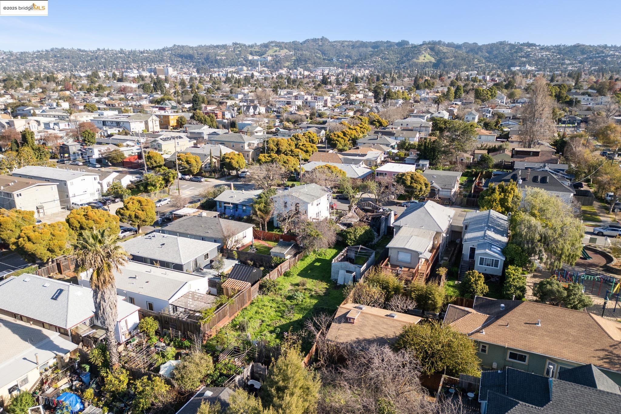 3032 Mabel Street Berkeley, CA 94702 - Photo 20 of 25 an aerial view of multiple house