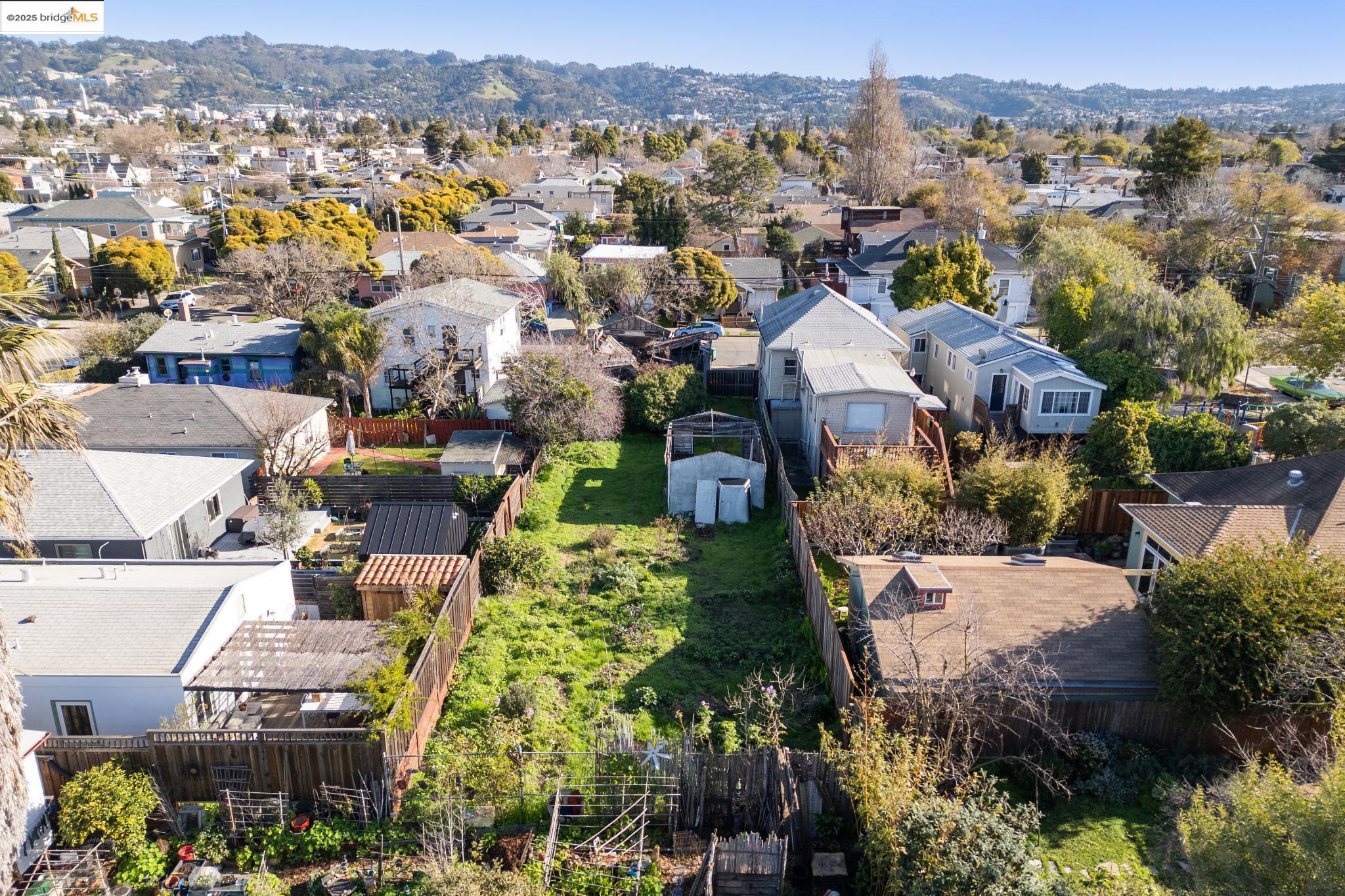 3032 Mabel Street Berkeley, CA 94702 - Photo 21 of 25 an aerial view of multiple house