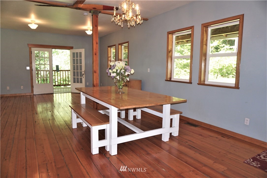 3826 Tracyton Beach Road Northwest Bremerton, WA 98310 - Photo 15 of 40 Gallery Image 15