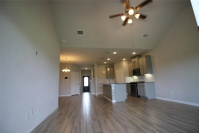 $2,300 | 19711 Whistle Creek Lane, Cypress, TX 77433