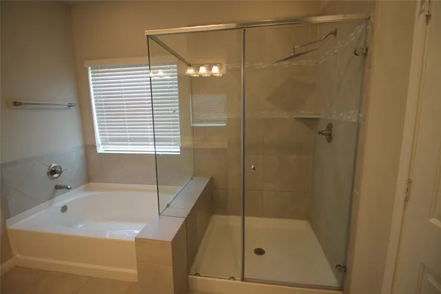 $2,300 | 19711 Whistle Creek Lane, Cypress, TX 77433