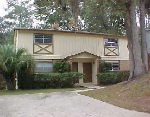 $1,250 | 2406 Ramblewood Court, Unit B, Tallahassee, FL 32303