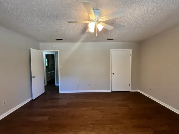 $1,250 | 2406 Ramblewood Court, Unit B, Tallahassee, FL 32303