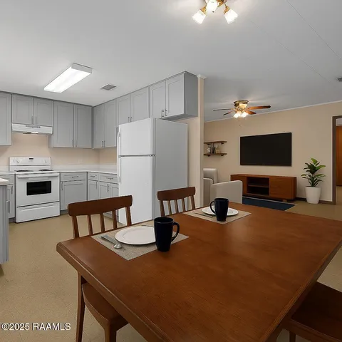 $320,000 | 617 Cemetery Road, St. Martinville, LA 70582