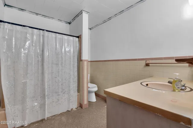 $339,900 | 617 Cemetery Road, St. Martinville, LA 70582